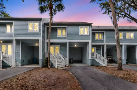 496 Sea Cloud Cir, Edisto Island, SC 29438