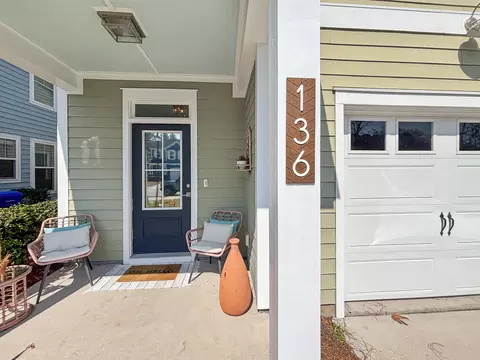 Exterior - 136 Fulmar Pl, Charleston, SC 29414 photo 1 of 8