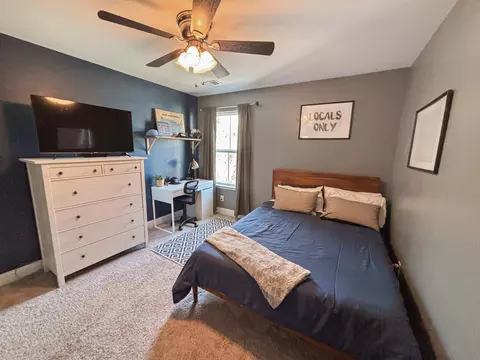 Bedroom - 136 Fulmar Pl, Charleston, SC 29414 photo 5 of 6
