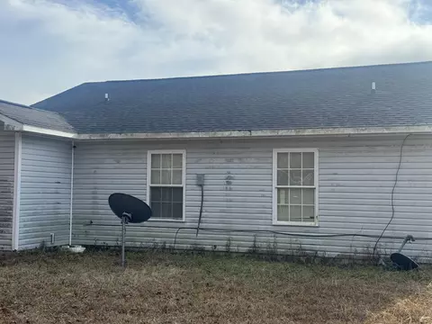 60 Habitat Ct, Sumter, SC 29153