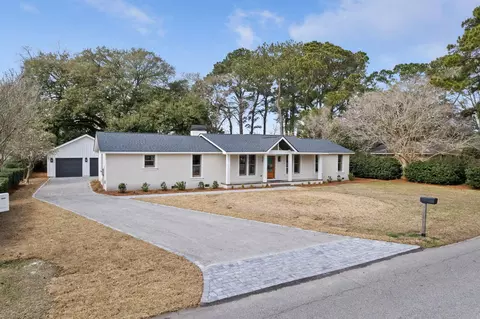 914 Cliffwood Dr, Mount Pleasant, SC 29464