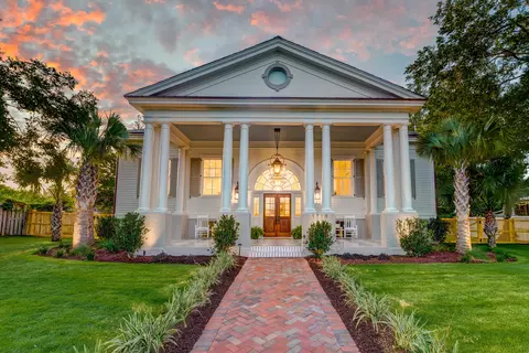 1714 Middle St, Sullivans Island, SC 29482