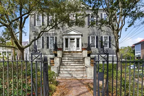 84 Bull St #B, Charleston, SC 29401