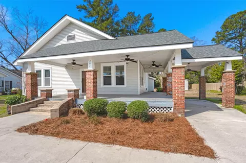 202 Quaker St, Saint George, SC 29477