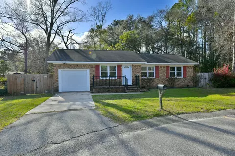 109 Tupelo St, Summerville, SC 29485