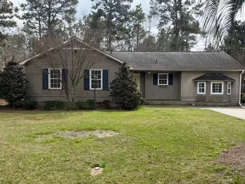 335 Estates Dr, Walterboro, SC 29488
