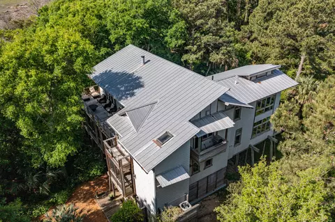 199 Lake Timicau Ln, Dewees Island, SC 29451