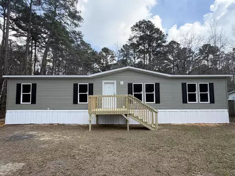 214 Hickory St, Walterboro, SC 29488