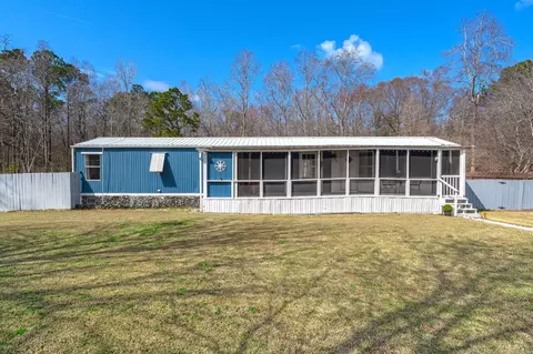 322 E Poplar Branch Dr, Moncks Corner, SC 29461