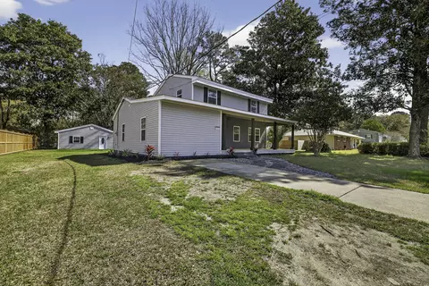 1863 Sandcroft Dr, Charleston, SC 29407