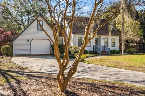 698 Whispering Marsh Dr, Charleston, SC 29412