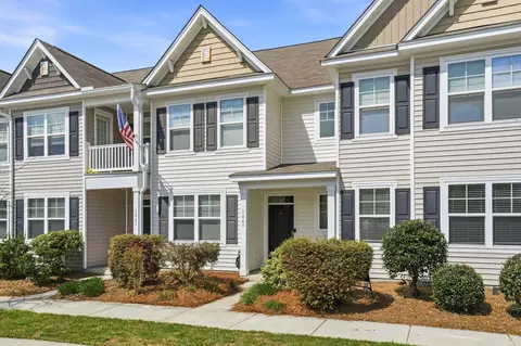 1863 Towne St, Johns Island, SC 29455