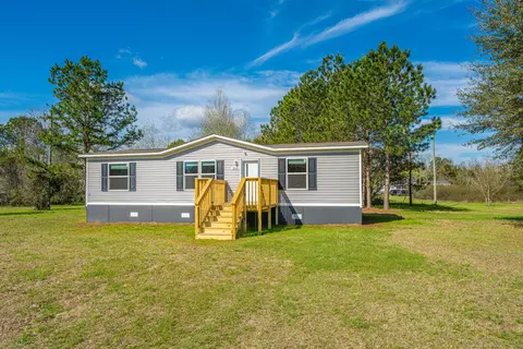 268 Rodeo Dr, Eutawville, SC 29048