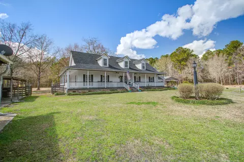 1214 Dehayville Dr, Pinopolis, SC 29469