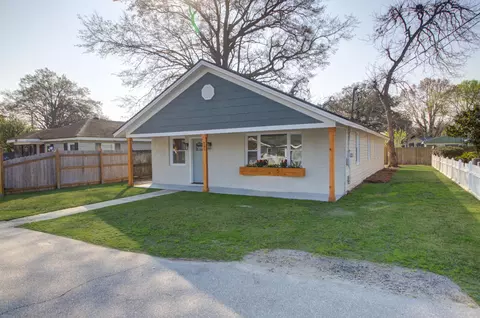 921 Hillsboro Dr, Charleston, SC 29407