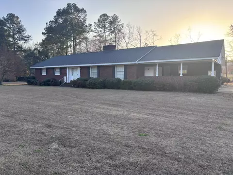 1549 Bennett Cir, Holly Hill, SC 29059