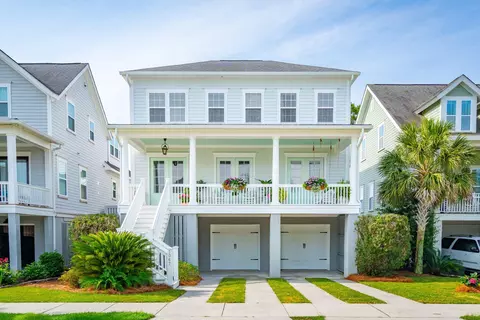 1047 Hills Plantation Dr, Charleston, SC 29412