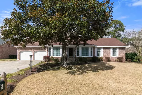 6 Sabina Ct, Hanahan, SC 29410