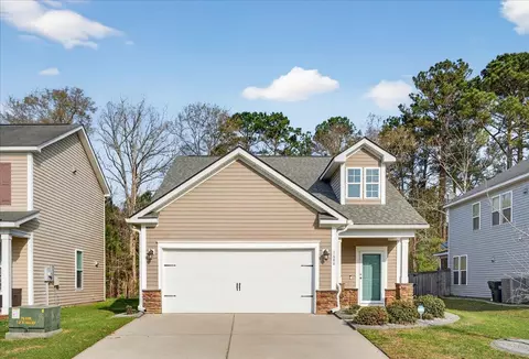 1684 Eider Down Dr, Summerville, SC 29483