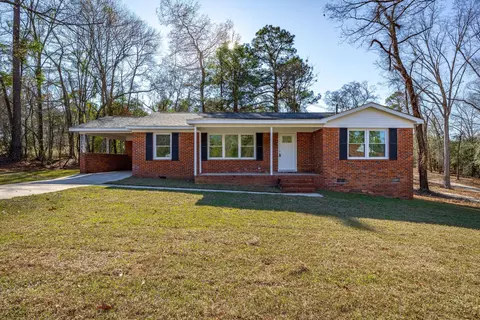 5513 NE Columbia Rd, Orangeburg, SC 29118