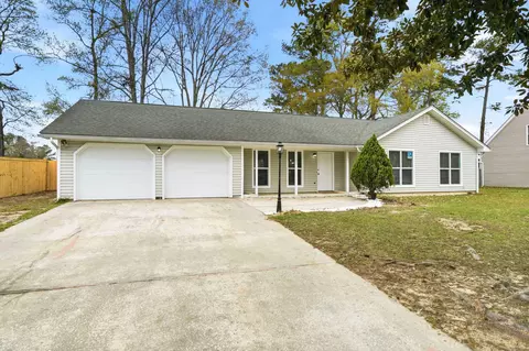 121 University Dr, Ladson, SC 29456