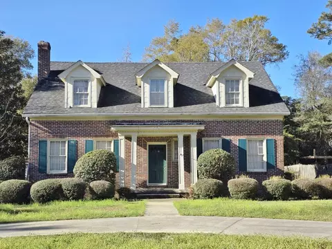 1107 Gilmore Ave, Holly Hill, SC 29059