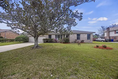 4345 Evanston Blvd, North Charleston, SC 29418