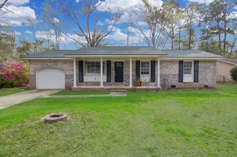 123 Foxborough Rd, Goose Creek, SC 29445