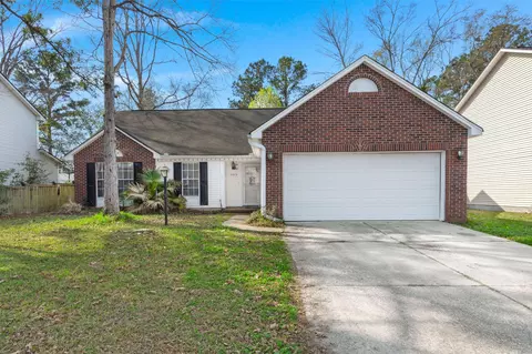 262 Okehampton Dr, Goose Creek, SC 29445