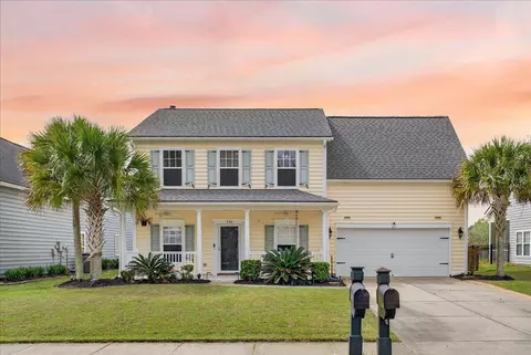 146 Back Tee Cir, Summerville, SC 29485