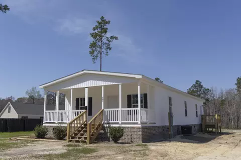 101 Feather Dr, Georgetown, SC 29440 photo 3