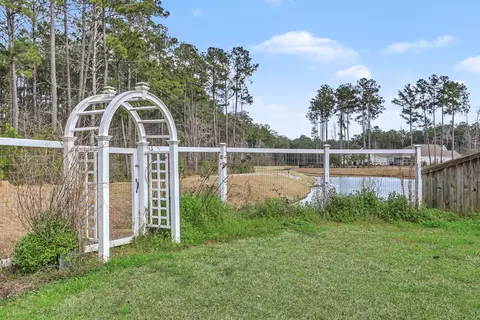 Exterior - 404 Bowstring Dr, Huger, SC 29450 photo 7 of 10