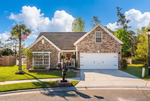 1476 Harbor Mist Ct, Charleston, SC 29492