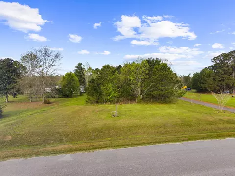 843 Zion Rd, Cross, SC 29436