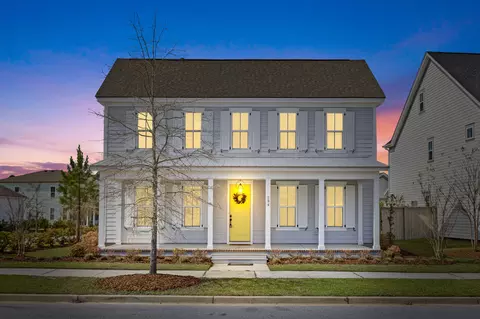 294 Great Lawn Dr, Summerville, SC 29486