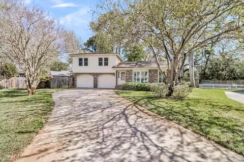 931 Night Heron Dr, Mount Pleasant, SC 29464