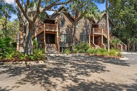 4251 Mariners Watch Dr, Kiawah Island, SC 29455