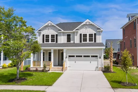 218 Creek Pointe Drive Dr, Moncks Corner, SC 29461