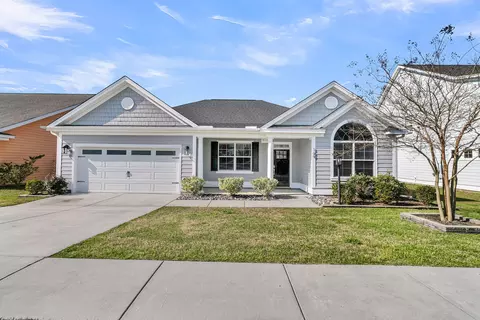569 Pendleton Dr, Moncks Corner, SC 29461