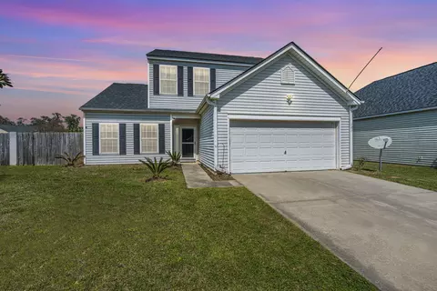 101 Burr Oak St, Moncks Corner, SC 29461