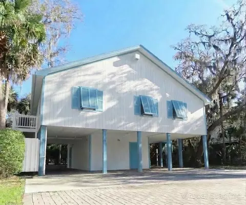 209 Jungle Rd, Edisto Beach, SC 29438