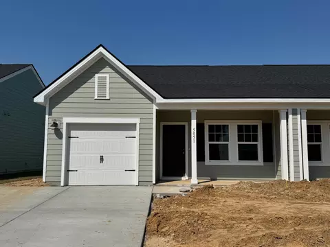 5051 Blackberry Ln, Ravenel, SC 29470