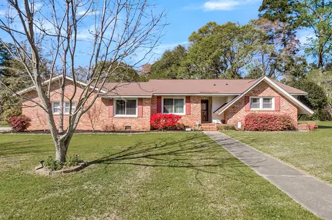 407 Rose Ln, Summerville, SC 29485