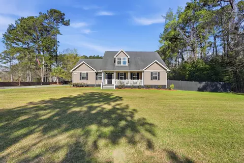 348 Temple Rd, Ridgeville, SC 29472