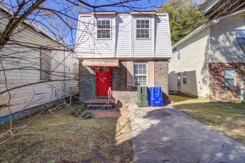30 Poinsett St, Charleston, SC 29403