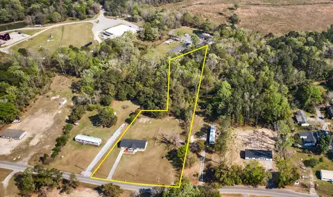 292 Mitton Rd, Moncks Corner, SC 29461