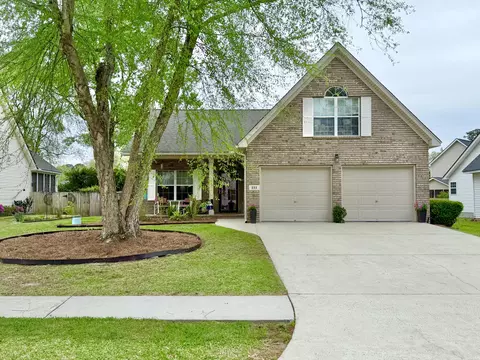 111 Tunstall Dr, Goose Creek, SC 29445