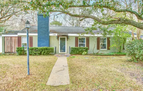 1240 Parkwood Estates Dr, Charleston, SC 29407