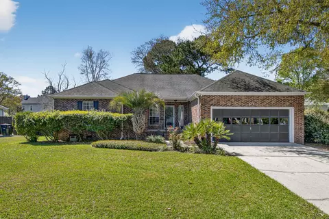 611 Fishermans Bnd, Mount Pleasant, SC 29464