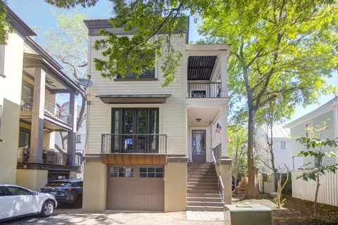 13 Corinne St, Charleston, SC 29403